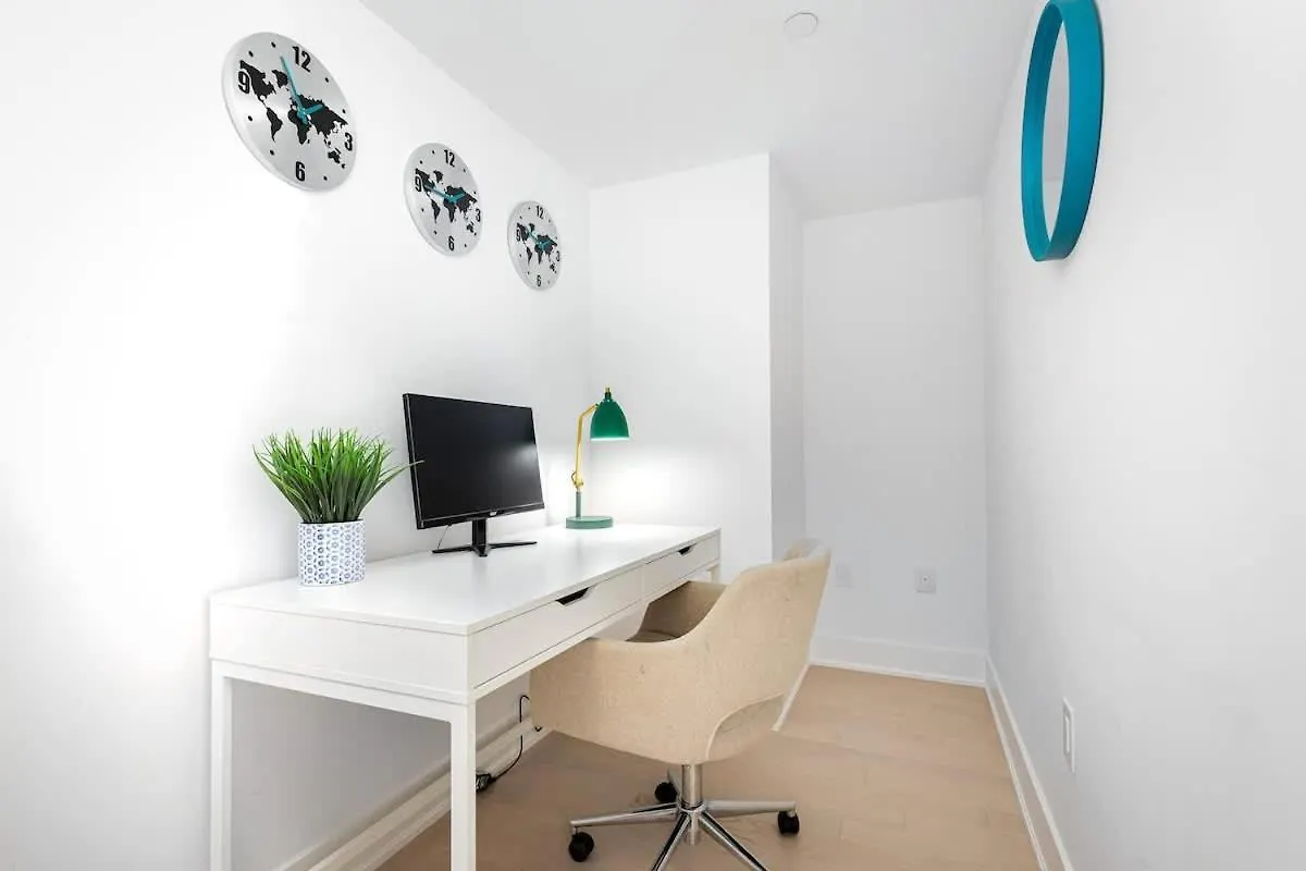 Work And Relax In Our 1Br Dt Apartment Toronto 0*,  Canada