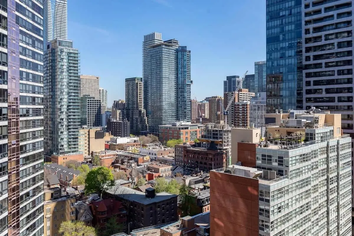 Work And Relax In Our 1Br Dt Apartment Toronto